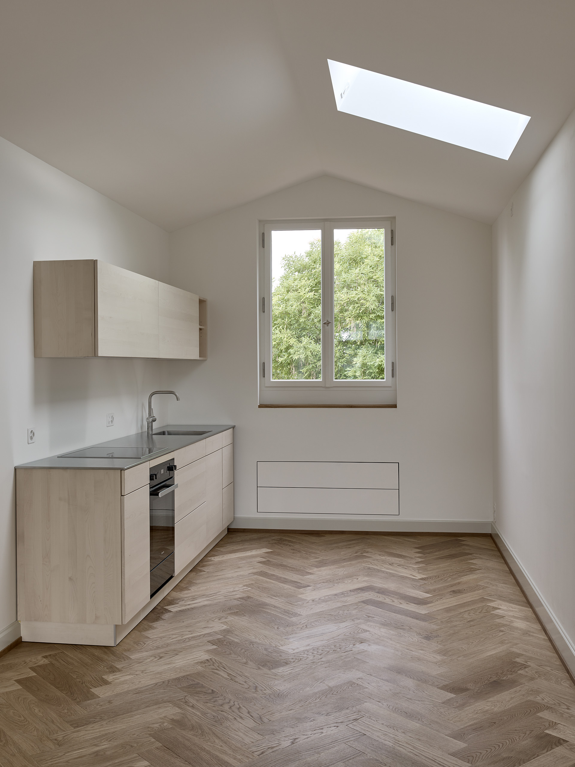 E19707 Alpa 089799 SCREEN